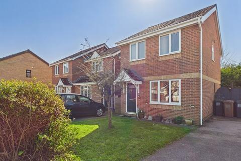 3 bedroom semi-detached house for sale, Pyes Meadow, Bury St Edmunds IP30