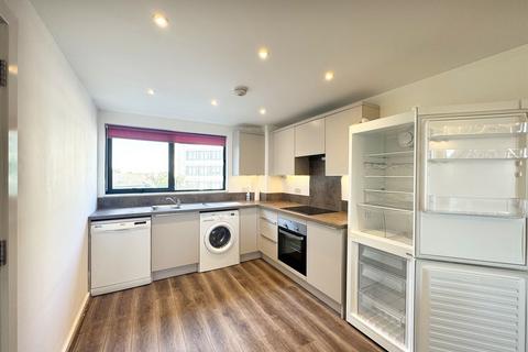 2 bedroom apartment to rent, The Tide, Southend SS1