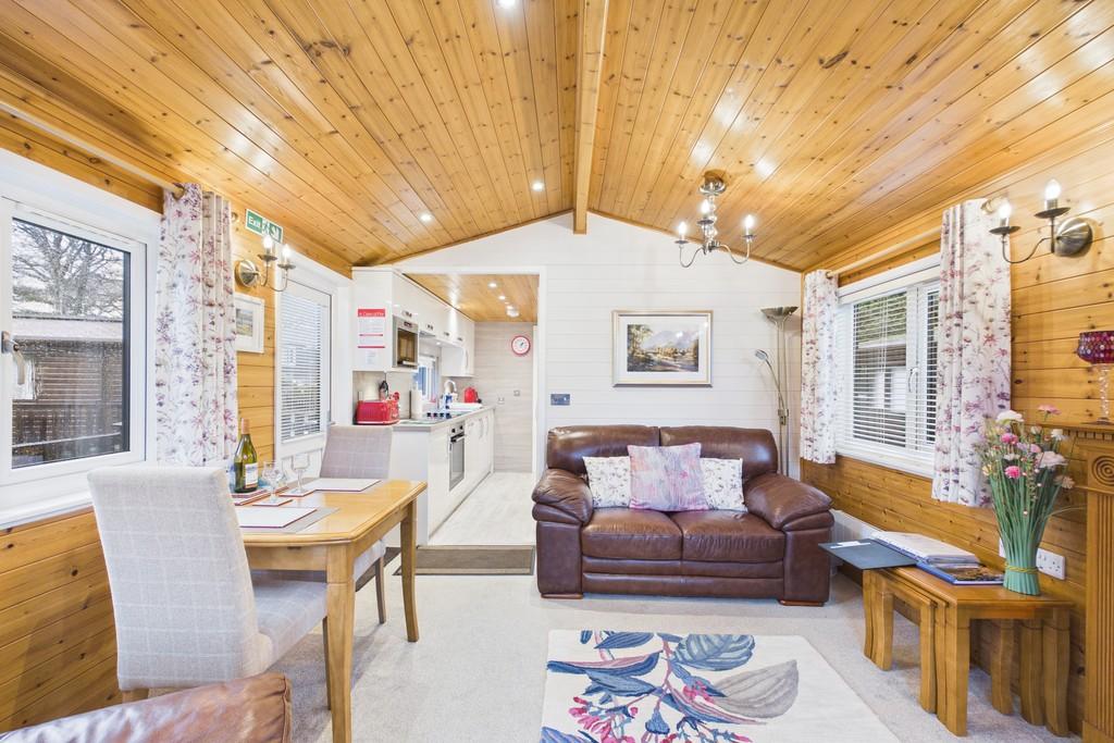 Living / Dining Room