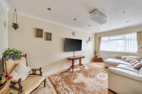 4 bedroom detached house for sale, Kynaston Wood, Harrow