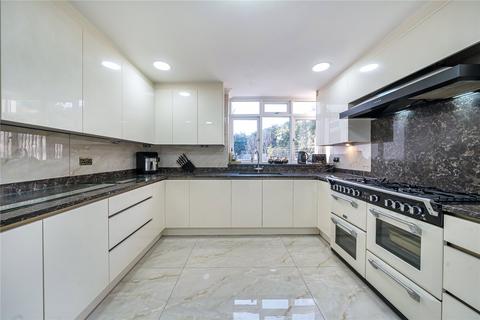 4 bedroom detached house for sale, Kynaston Wood, Harrow