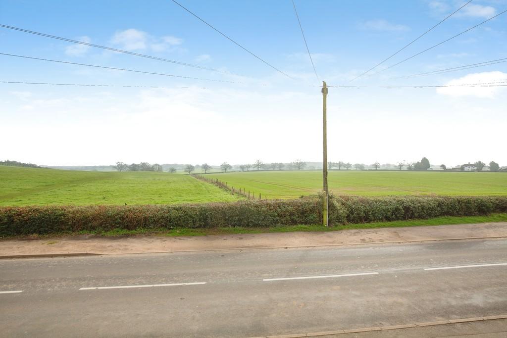 0761853b-Untitled-13