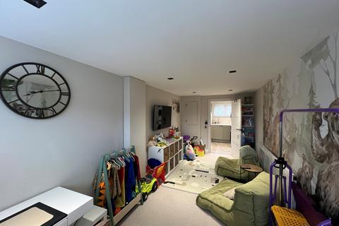 undefined, Marion Road, Crawley, RH10