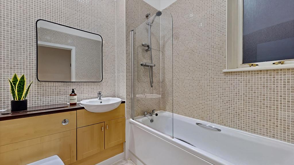 63-print-35 Cook Street 38