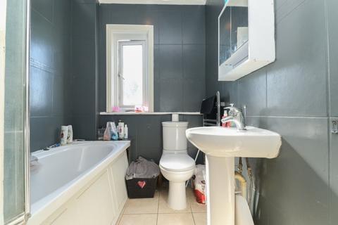 3 bedroom terraced house for sale, Victoria Avenue, Margate, Kent, CT9