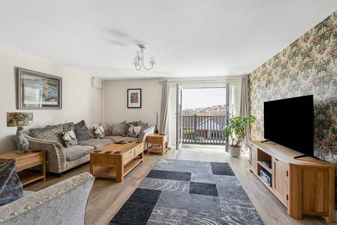2 bedroom end of terrace house for sale, Gilbert Avenue, Teignmouth, TQ14 9NN