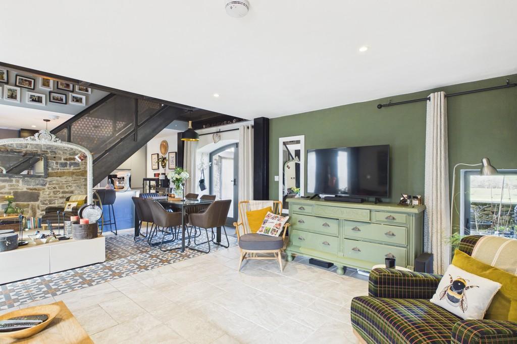 Open Plan Kitchen/Living/Dining Room