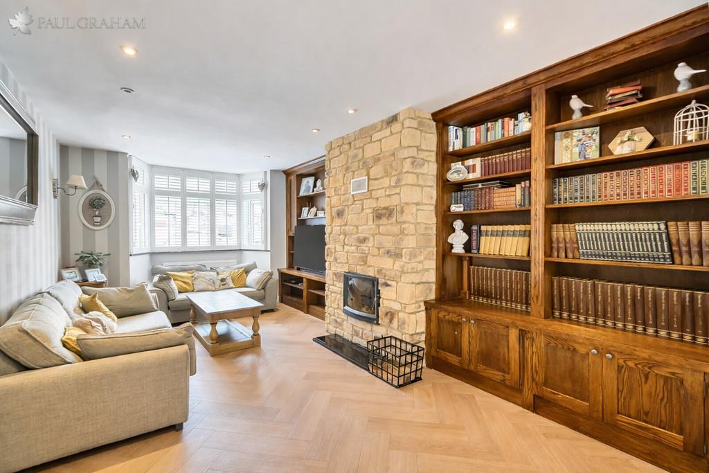 Ff044777-dbf8-482e-8c3a-a2d0df9a1823