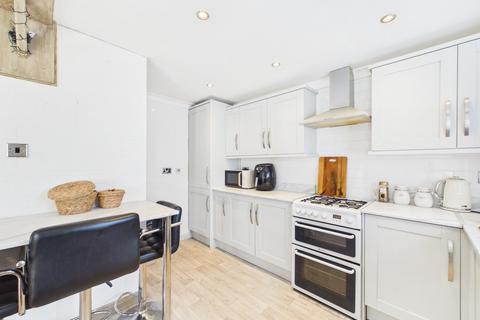 3 bedroom end of terrace house for sale, Ifield, Crawley