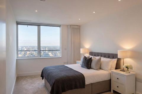 3 bedroom apartment to rent, Three bedroom riverside 22nd floor apartment in the iconic Lombard Wharf