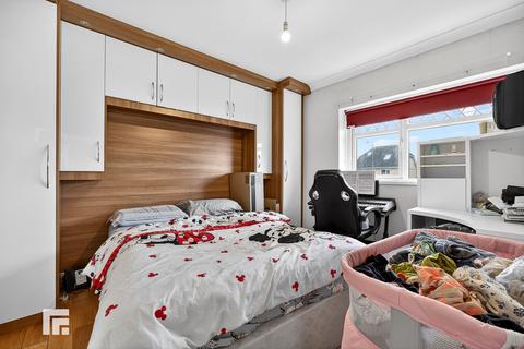 3 bedroom semi-detached house for sale, Ton-yr-ywen Avenue, Heath , Cardiff