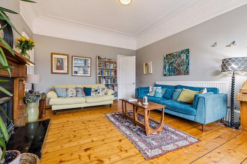 4 bedroom apartment for sale, Millbrae Crescent, Langside, Glasgow