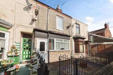 2 bedroom terraced house for sale, New Bridge Road, Hull, HU9