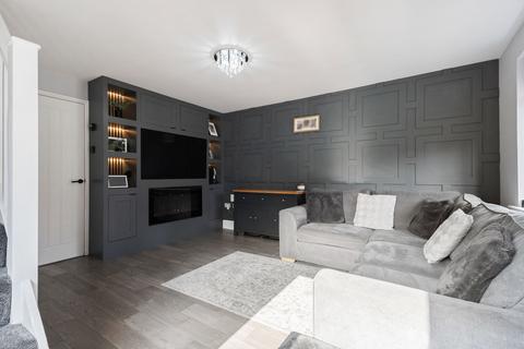 3 bedroom semi-detached house for sale, Wedgewood Way, Knottingley WF11