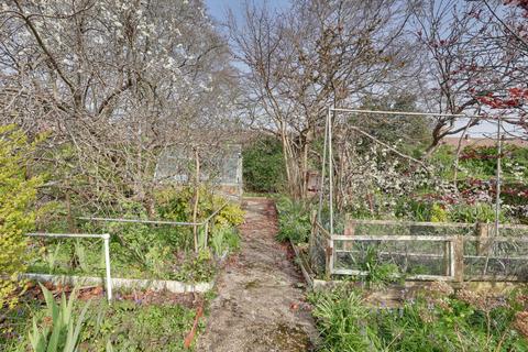 2 bedroom detached bungalow for sale, Hulbert Road, Bedhampton, Havant