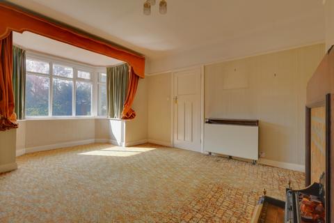 2 bedroom detached bungalow for sale, Hulbert Road, Bedhampton, Havant