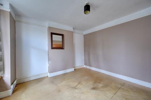 3 bedroom semi-detached house for sale, High Road, Felixstowe IP11