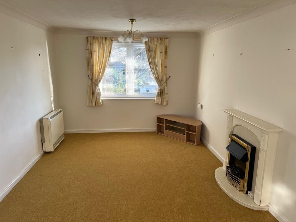 A10f4171-6378-4dd2-995d-e5654c4b8703