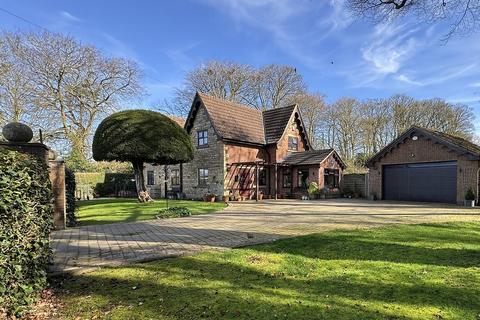 4 bedroom detached house for sale, Melton Road, Waltham On The Wolds