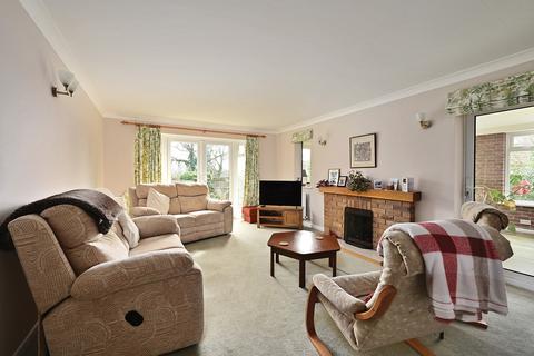 4 bedroom detached bungalow for sale, Windrush Heights, Sandhurst GU47