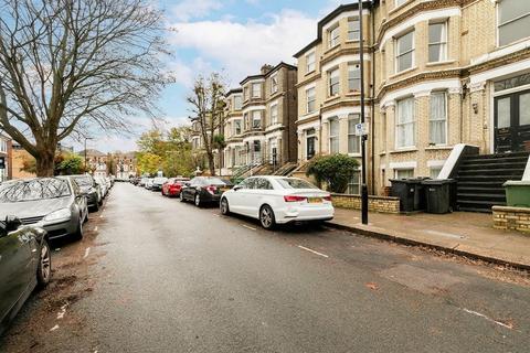 1 bedroom flat to rent, Garlinge Road, London NW2