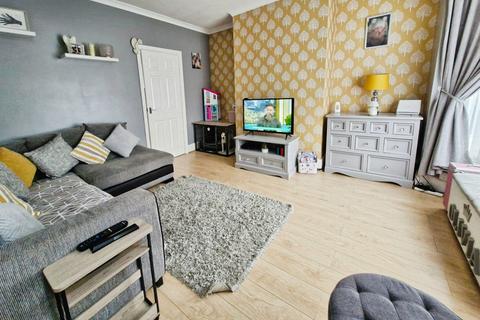 2 bedroom terraced house for sale, De La Pole Avenue, Hull HU3