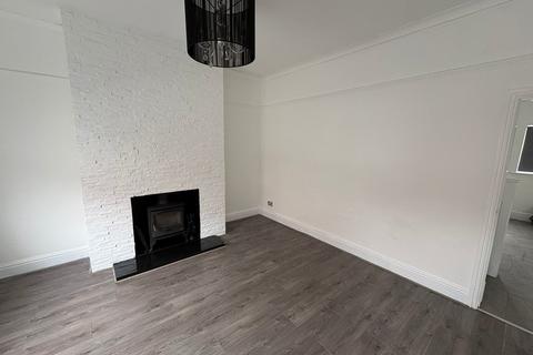 2 bedroom terraced house to rent, Severn Street, Lancashire WN7