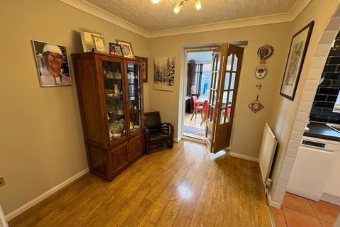 3 bedroom semi-detached house for sale, Holden Road, Leigh WN7