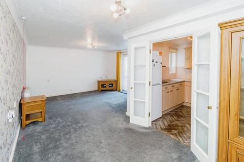 1 bedroom flat for sale, Oakley court