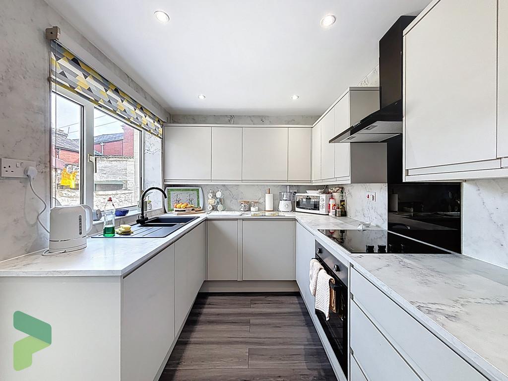 Fitted Kitchen