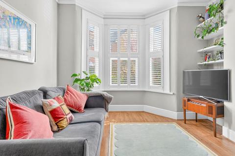 undefined, Graham Road, Turnpike Lane N15