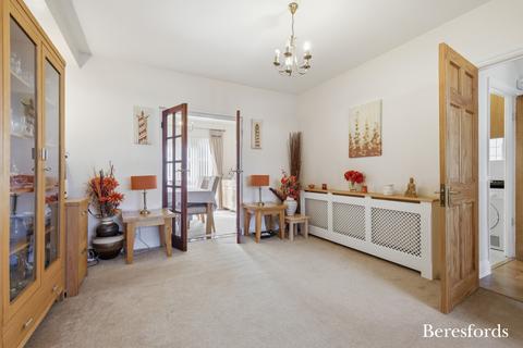 3 bedroom semi-detached house for sale, Athelstan Road, Romford, RM3