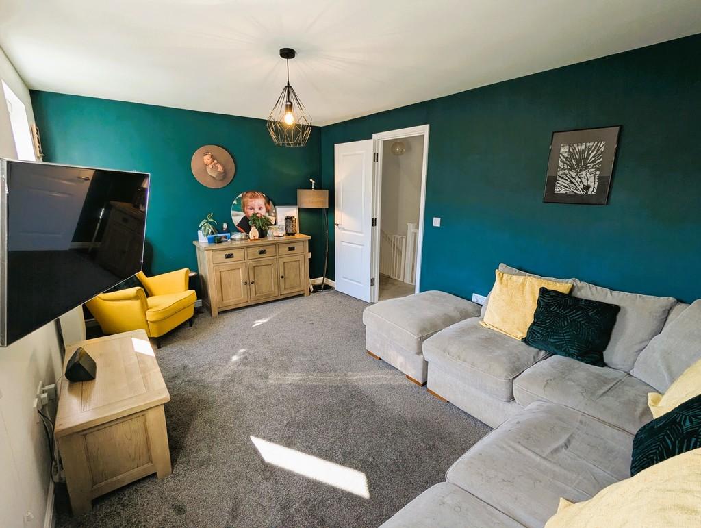 Pxl 20260318 103651714