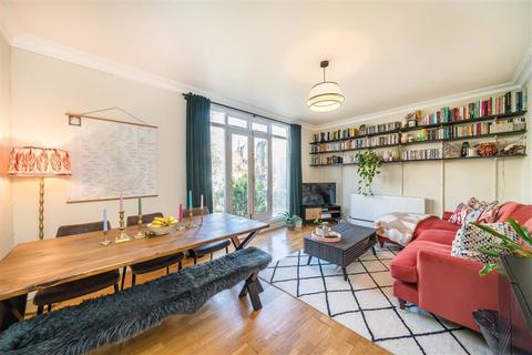 3 bedroom flat for sale, Groveway, London SW9