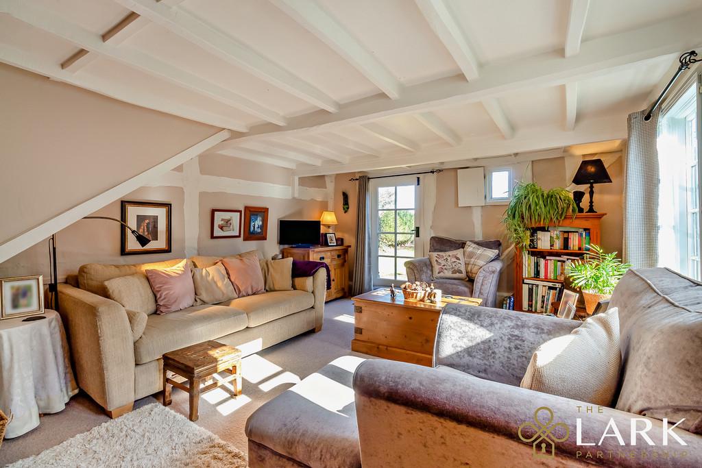 8682638-interior WM04-800