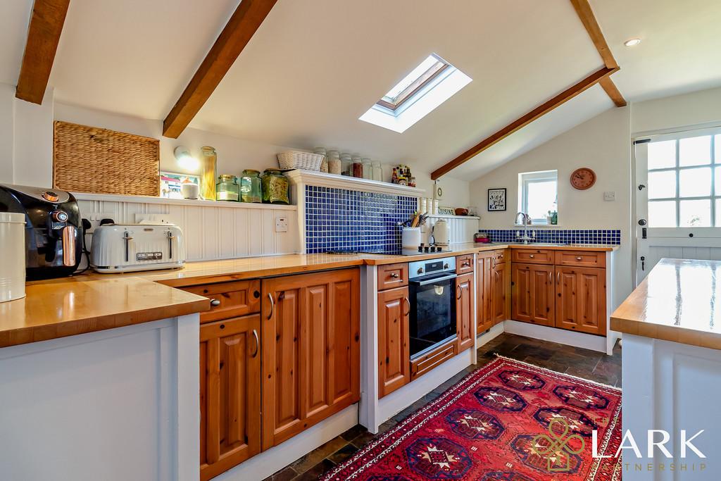 8682638-interior WM07-800