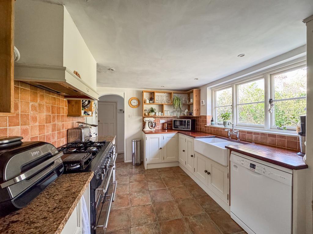 Kitchen 3