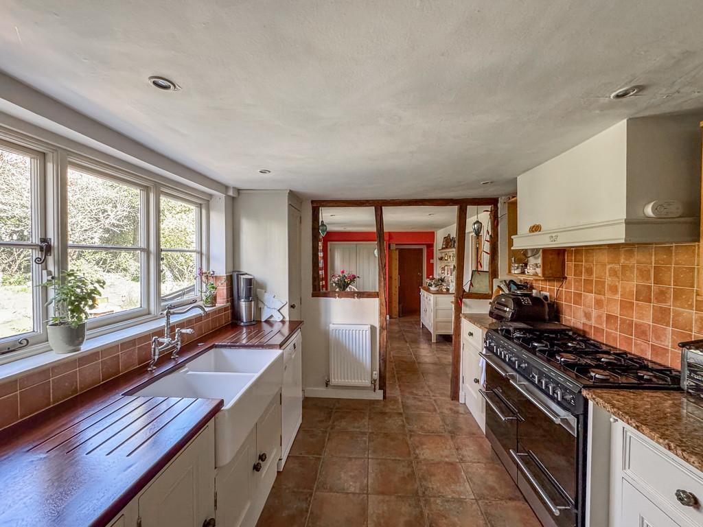 Kitchen 6