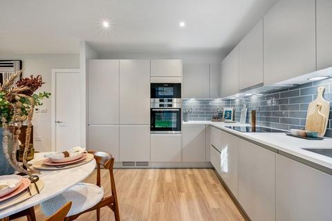 2 bedroom apartment to rent, Parkside Avenue, London SE10