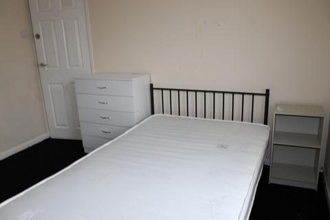 3 bedroom semi-detached house for sale, Busk Walk, Oldham OL9