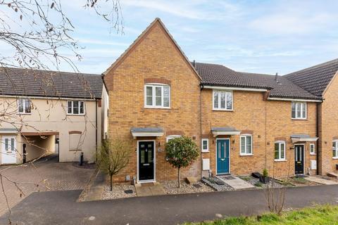 2 bedroom end of terrace house for sale, Goodman Drive, Leighton Buzzard