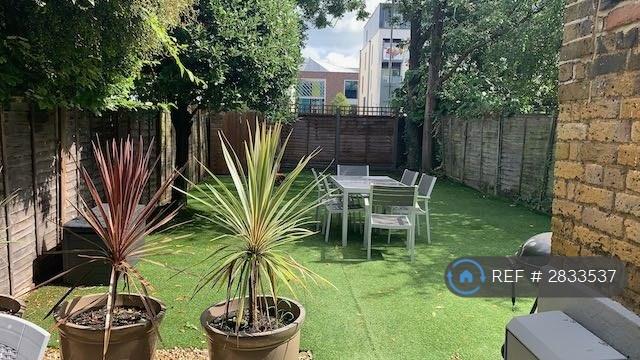 Lovely Large Garden