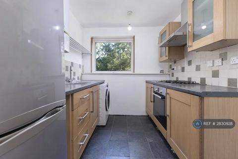 undefined, Bonchurch Close, Sutton, SM2