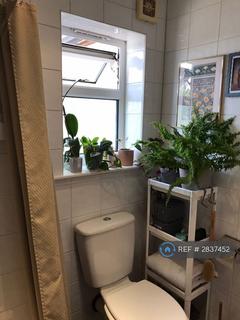Studio to rent, Walthamstow, London, E17