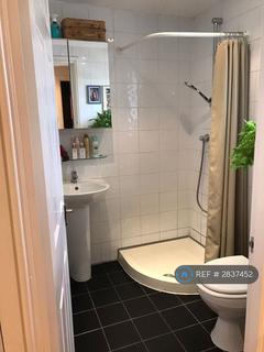 Studio to rent, Walthamstow, London, E17