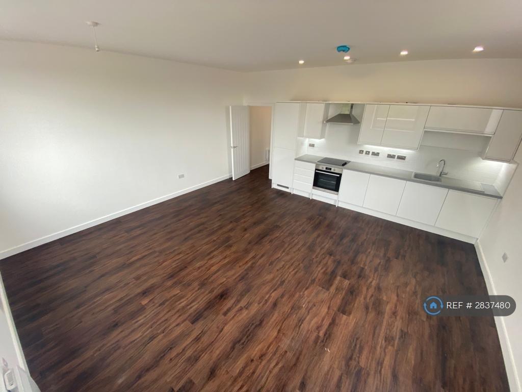 Lounge / Kitchen