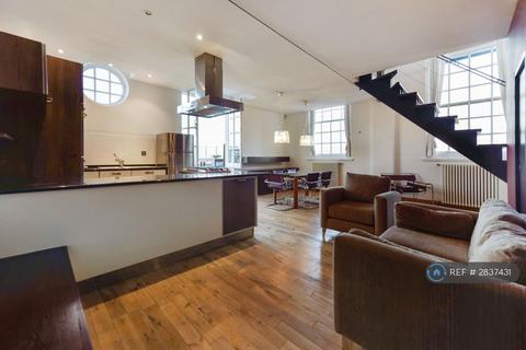 2 bedroom flat to rent, Lyham Road, London, SW2