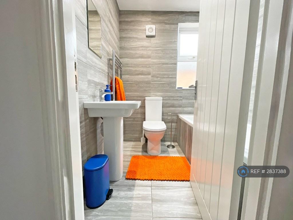 Bathroom 2