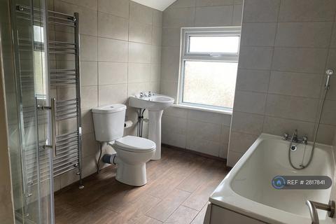 undefined, Grove Road, Rushden, NN10