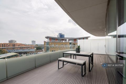 1 bedroom flat to rent, Lombard Road, London, SW11